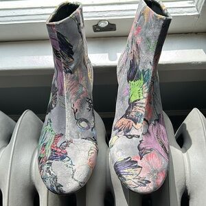 Rag and bone Drea velvet floral ankle boots, size 40